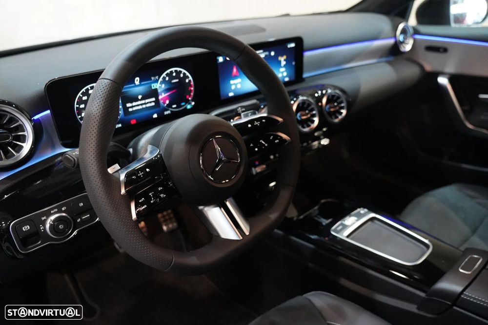 Mercedes-Benz A 250 - 8