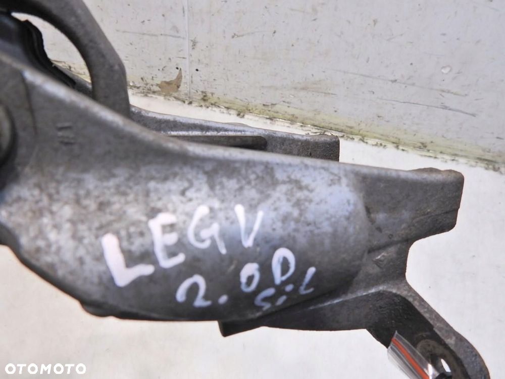 ŁAPA PODUSZKA SILNIKA SUBARU LEGACY V 2.0 D - 2