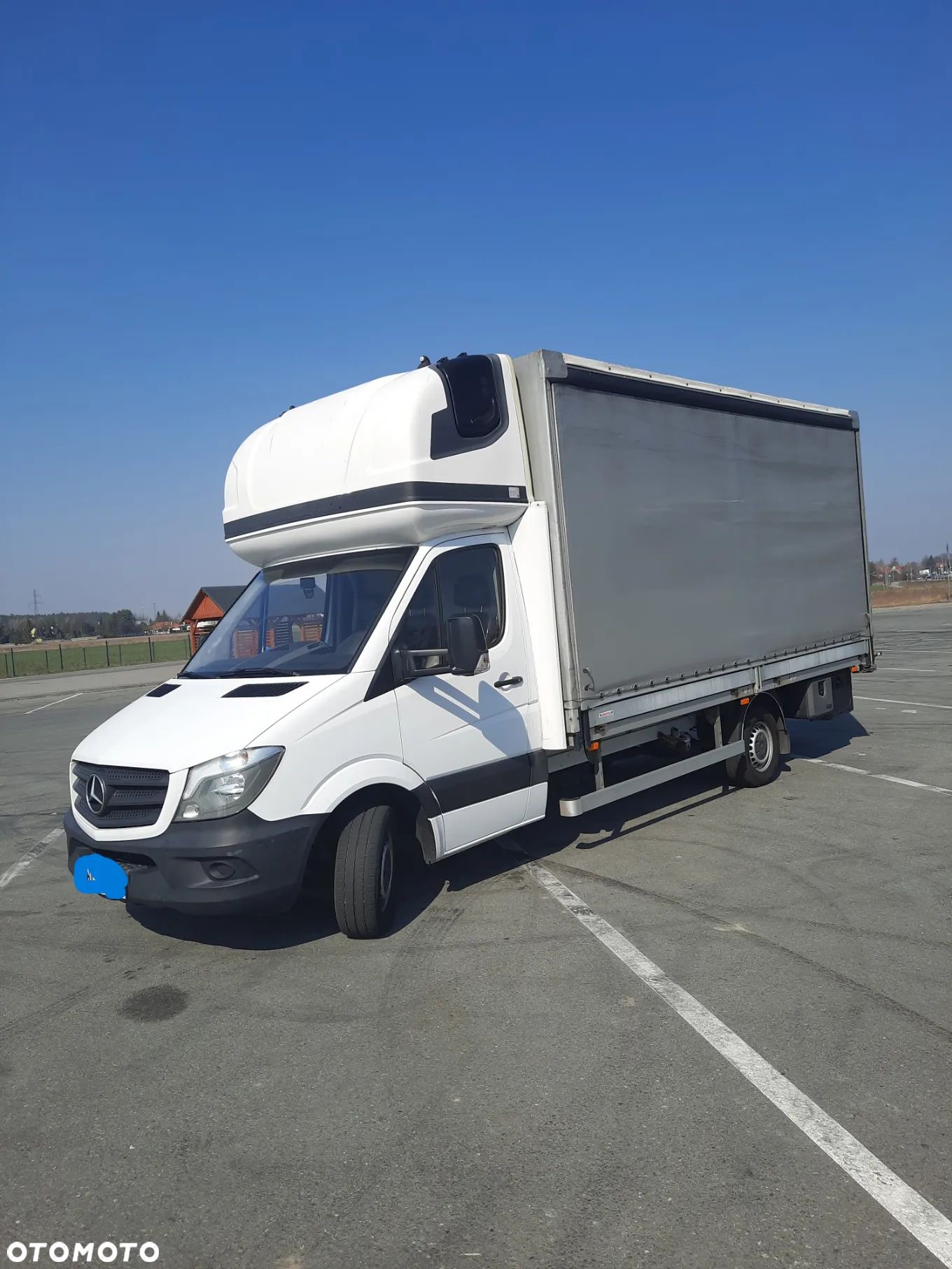 Mercedes-Benz Sprinter - 1