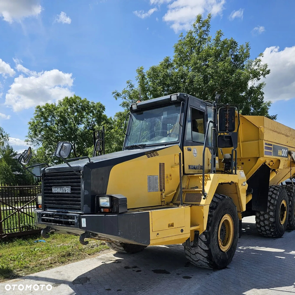 Komatsu HM300