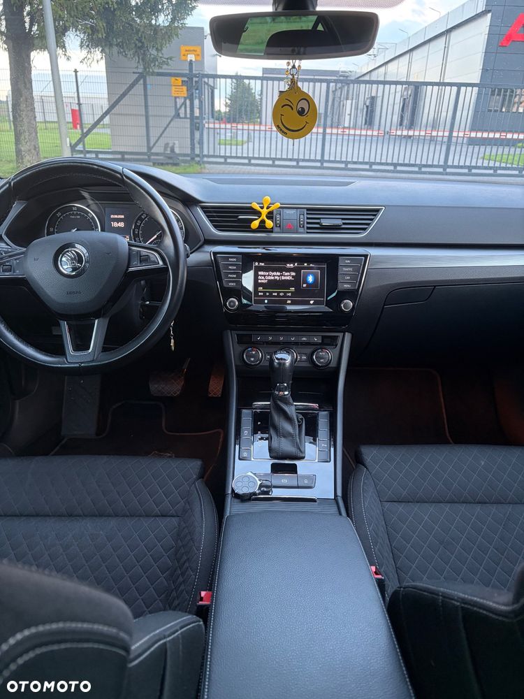 Skoda Superb 2.0 TDI Style DSG - 12