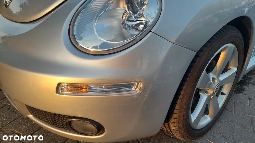 Volkswagen New Beetle 1.8T - 15