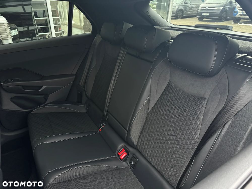 Volkswagen T-Roc 1.5 TSI R-Line DSG - 15