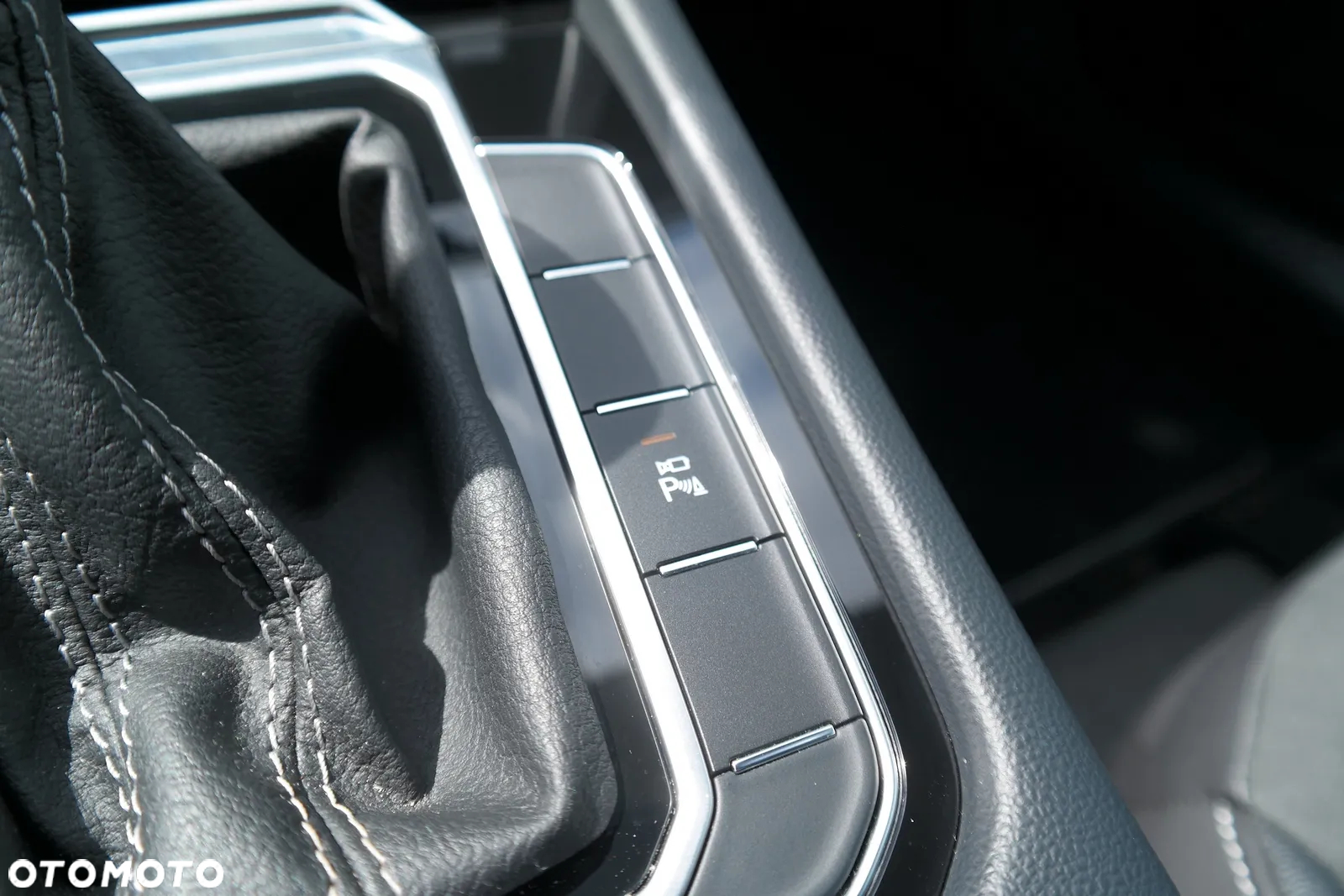 Volkswagen Arteon 2.0 TSI R-Line DSG - 36