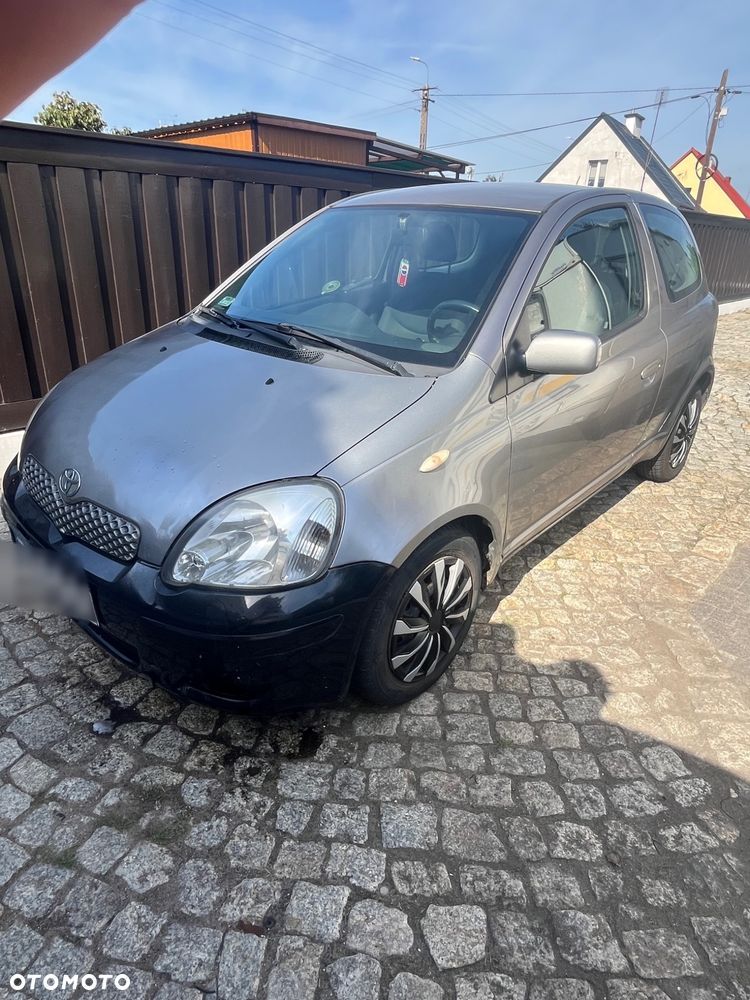 Toyota Yaris 1.4 D-4D Base - 3