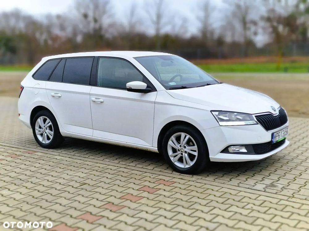Skoda Fabia 1.0 TSI Ambition - 3
