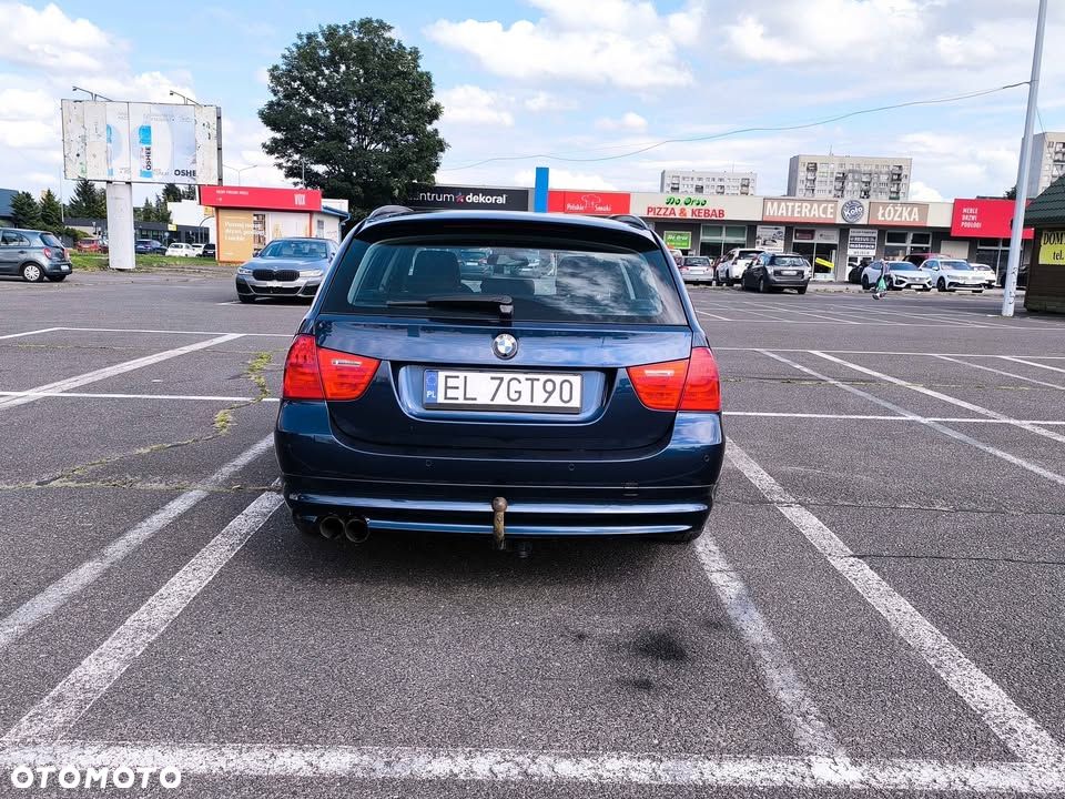 BMW Seria 3 318d DPF - 2