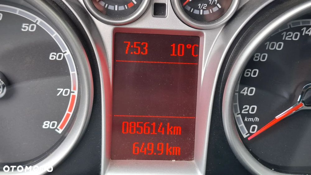 Ford Focus ST - 24