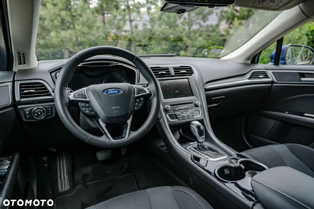 Ford Mondeo 2.0 TDCi Titanium PowerShift - 16