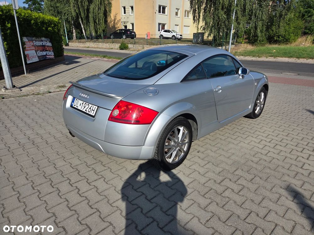 Audi TT Coupé 1.8 T - 6