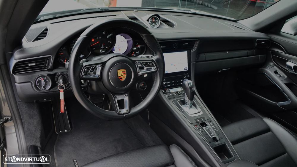 Porsche 911 (991) Targa 4 GTS PDK - 24