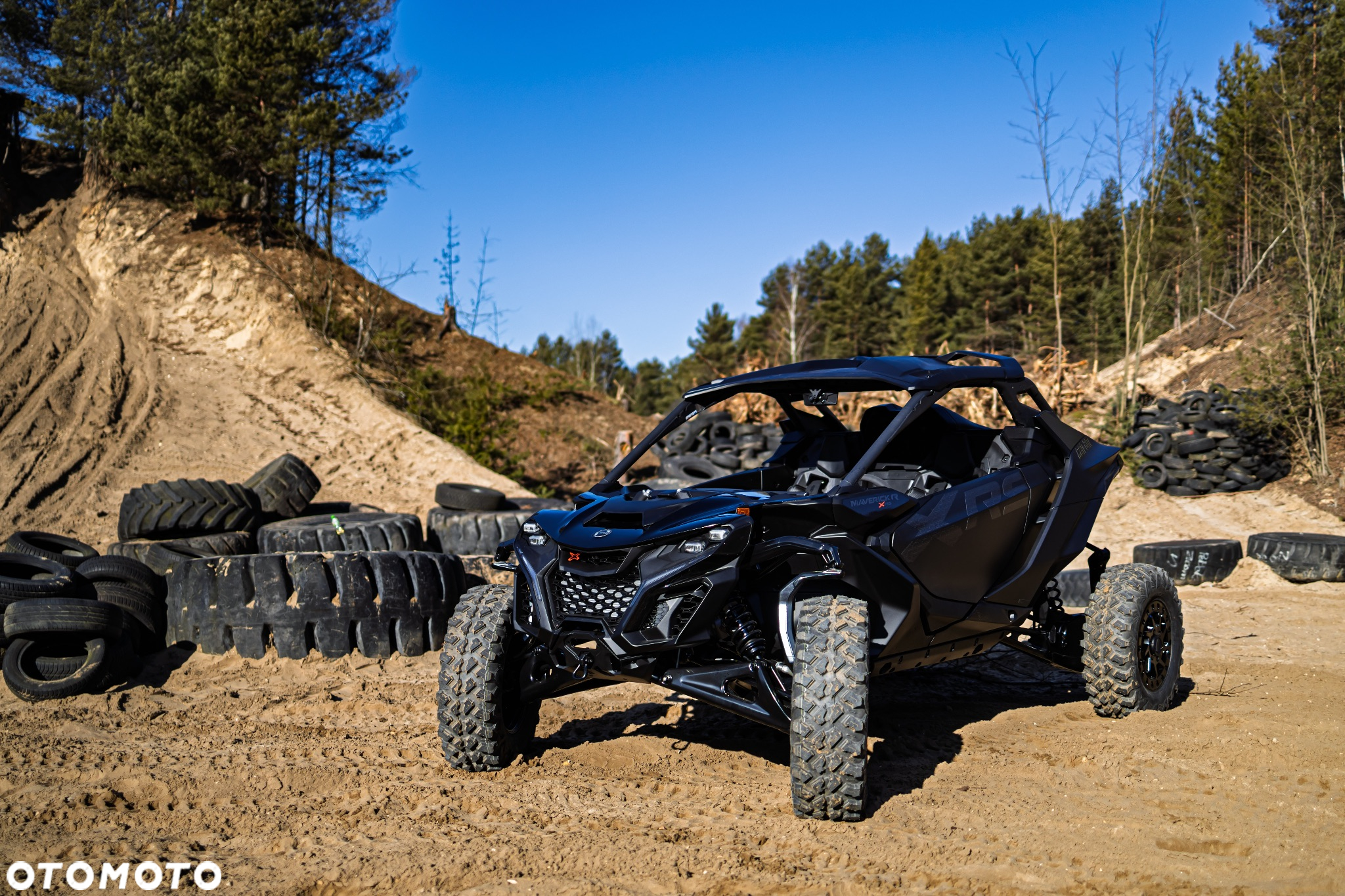 Can-Am Maverick - 21