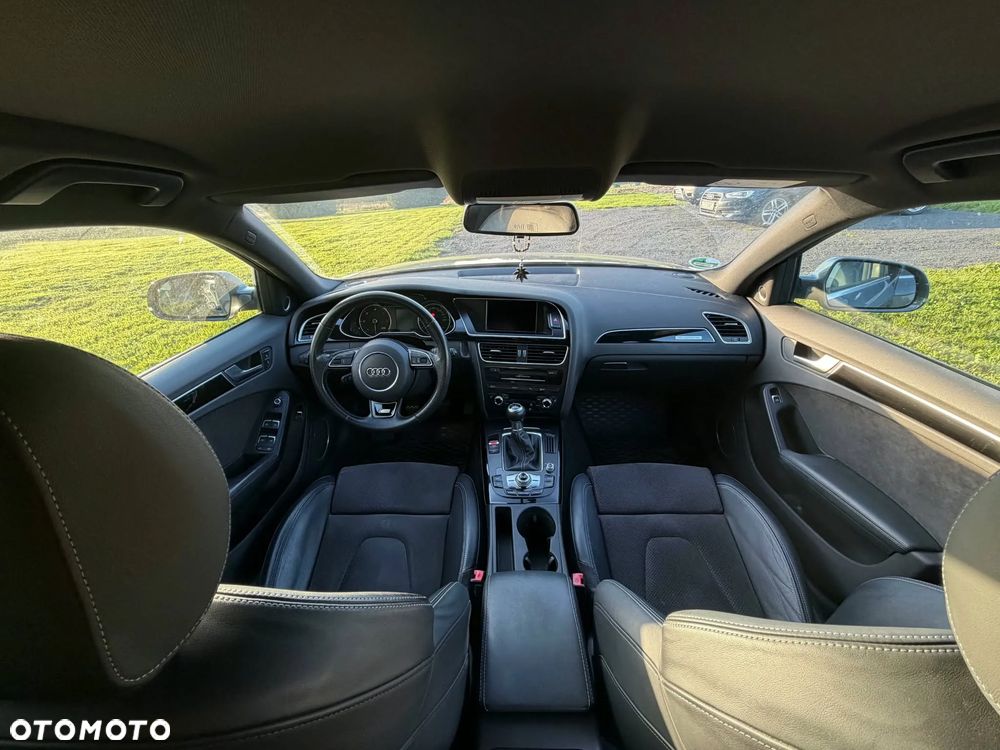 Audi A4 Avant 2.0 TDI DPF clean diesel quattro S line Sportpaket - 5