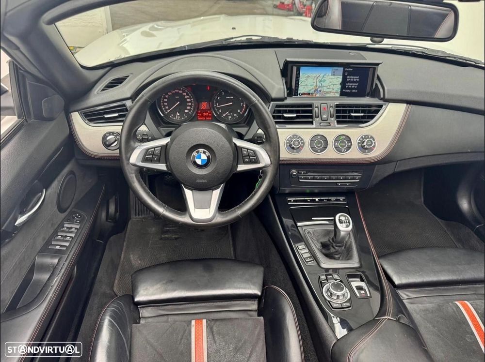 BMW Z4 sDrive20i - 15