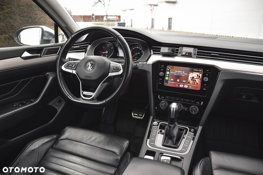 Volkswagen Passat Alltrack 2.0 TDI SCR 4Mot DSG - 14