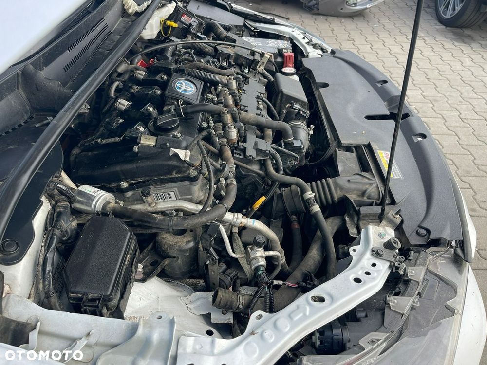 Toyota Corolla 1.8 Hybrid Active - 12