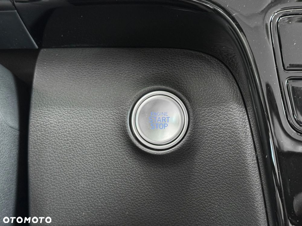 Hyundai Staria 1.6 T-GDI HEV Smart Business - 18