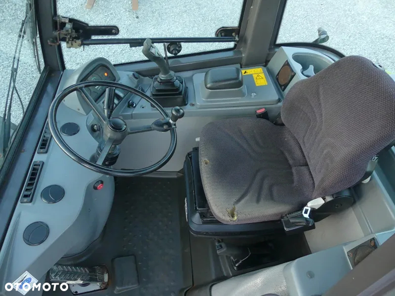 Volvo L25B Z Niemiec / Stan bardzo dobry / - 8