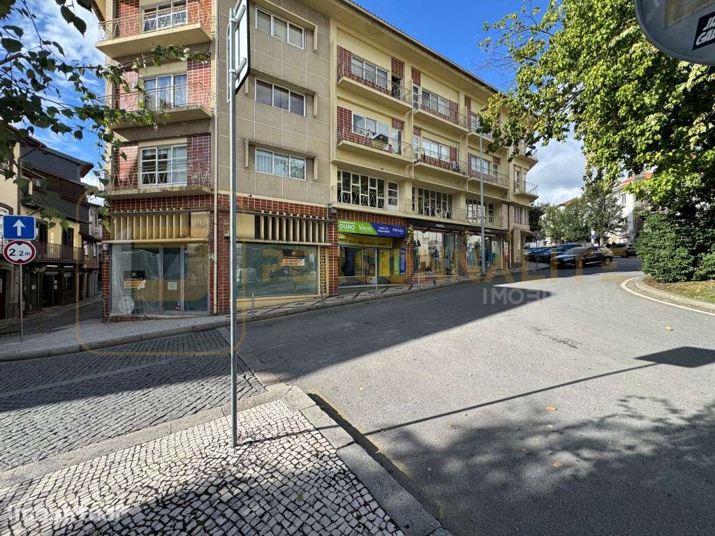 Excelente espaço comercial no coração da cidade de Guimarães - Grande imagem: 3/10