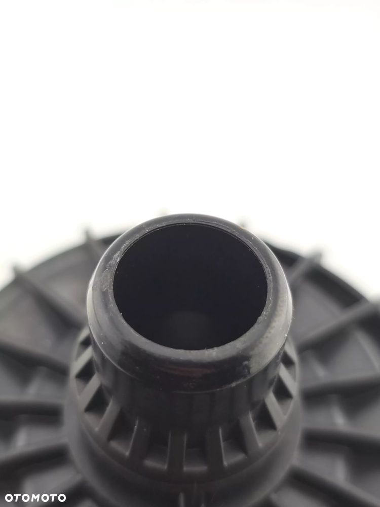 NOWA ORYGINALNA POMPKA POMPA WODY MERCEDES W206 A0005002001 - 3