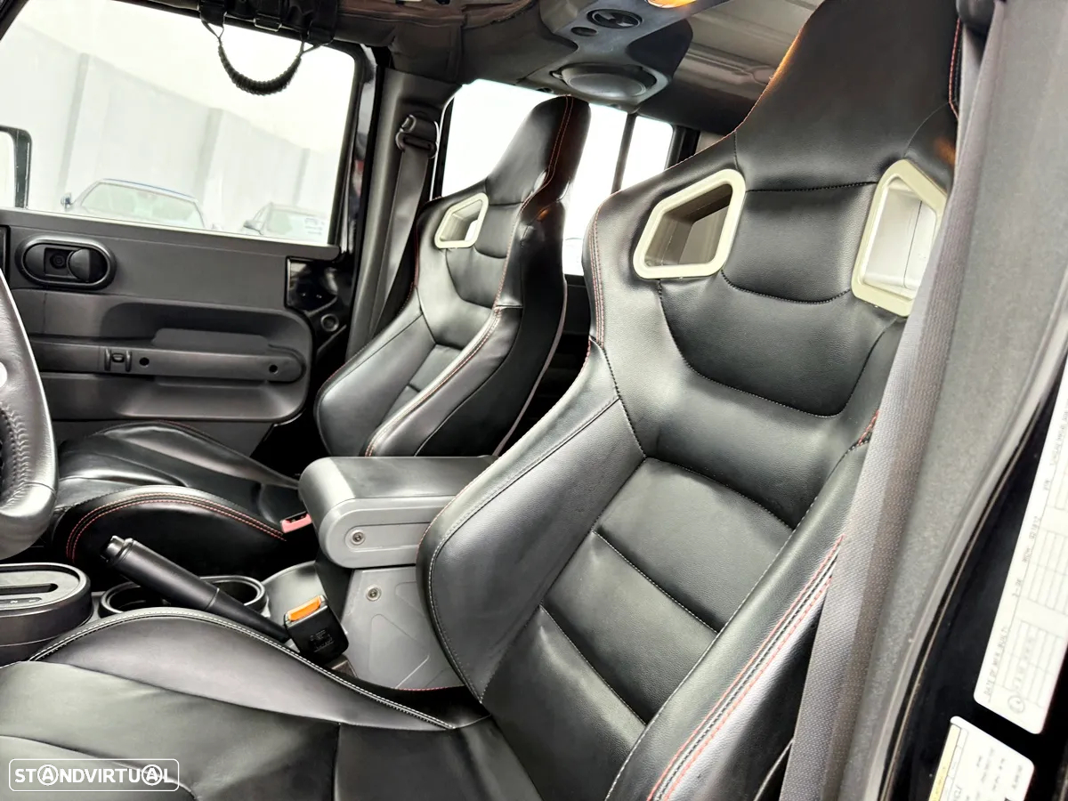 Jeep Wrangler 2.8 CRD ATX Sport - 19