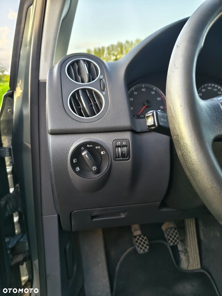 Volkswagen Golf Plus 1.4 Comfortline - 12