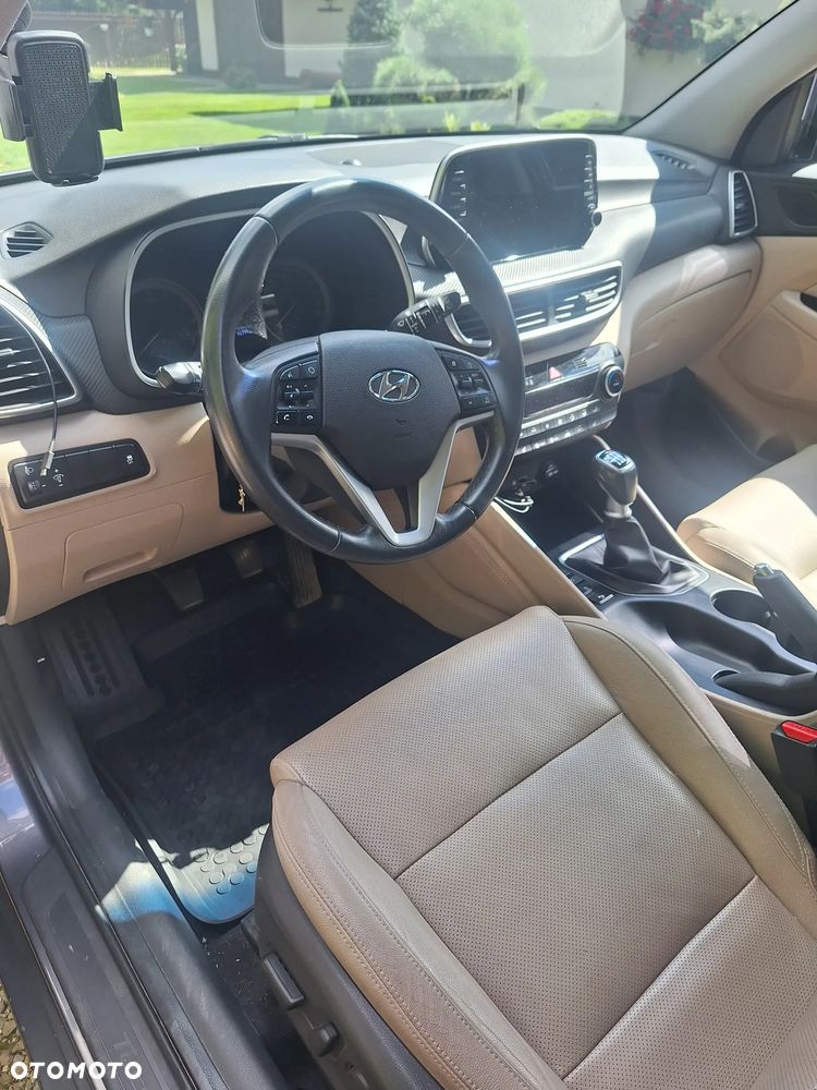 Hyundai Tucson - 4