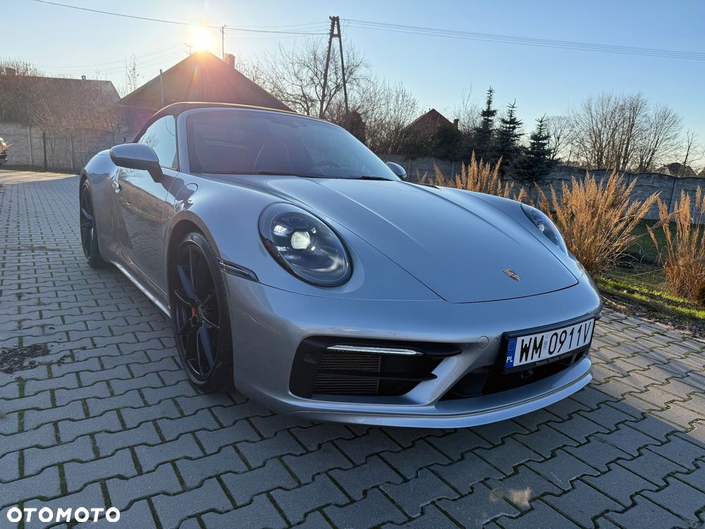 Porsche 911 Carrera 4S PDK - 24