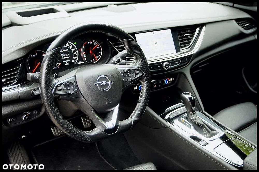 Opel Insignia 2.0 BiTurbo 4x4 GSI - 19