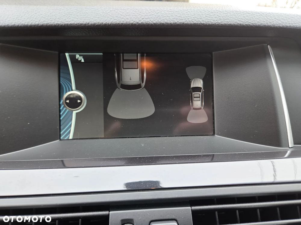 BMW Seria 5 520d - 23