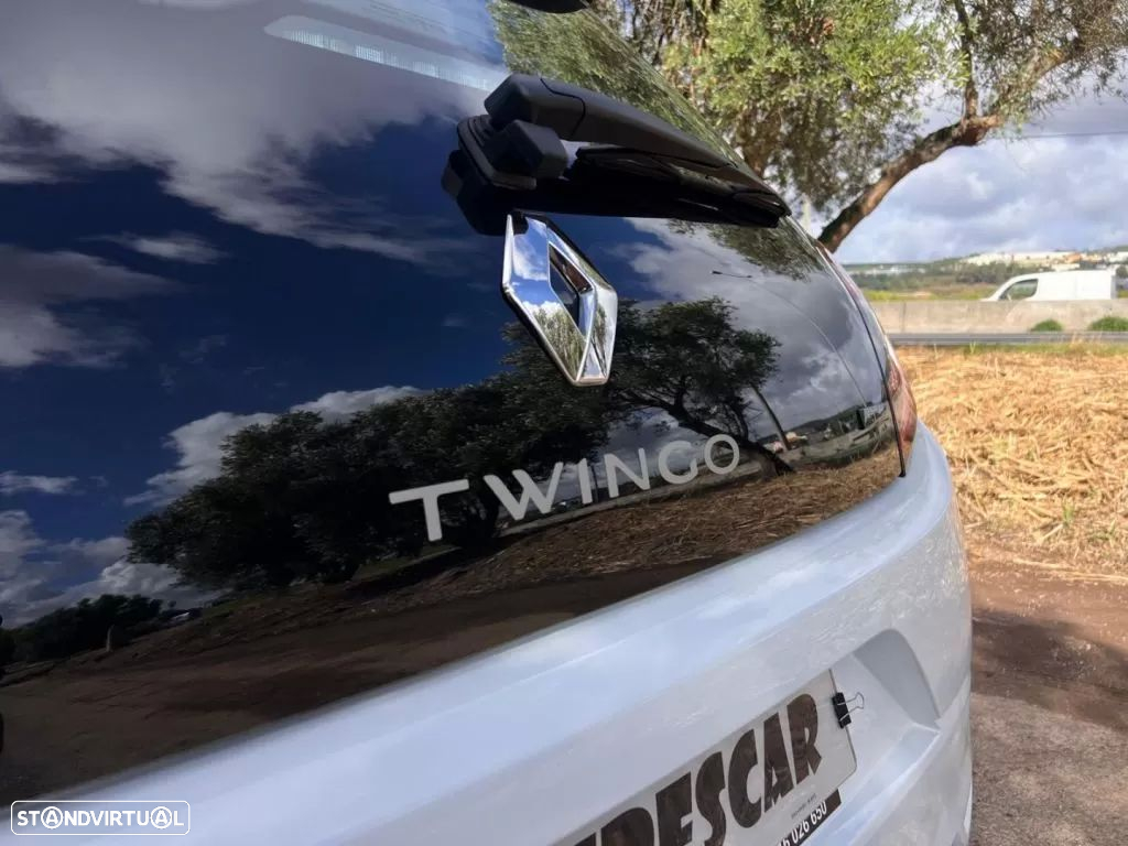 Renault Twingo Z.E. 22 Intens - 29