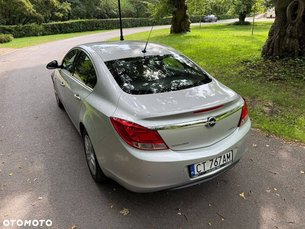 Opel Insignia 1.6 T Cosmo - 3