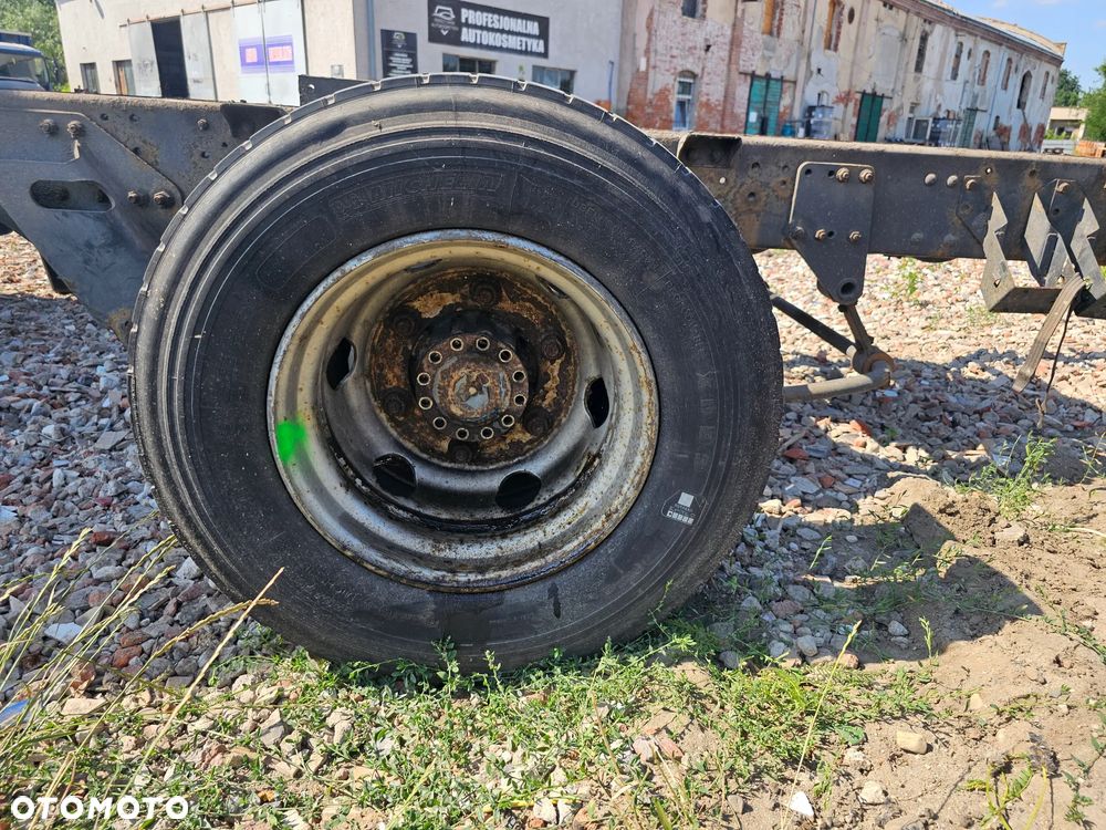 KOŁA KOŁO FELGI FELGA OPONY IVECO EUROCARGO MICHELIN XDE2 225/75 17,5 R17.5 M+S - 2