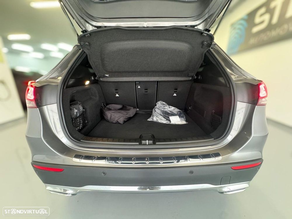 Mercedes-Benz GLA 250 e Progressive - 10