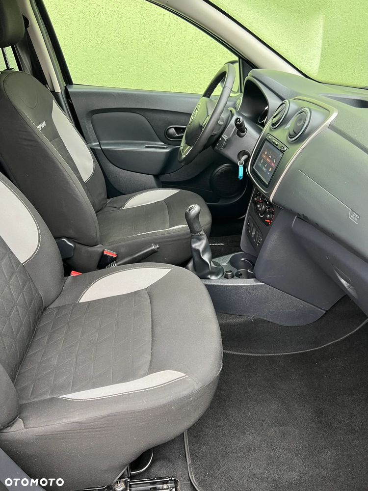 Dacia Sandero Stepway - 12