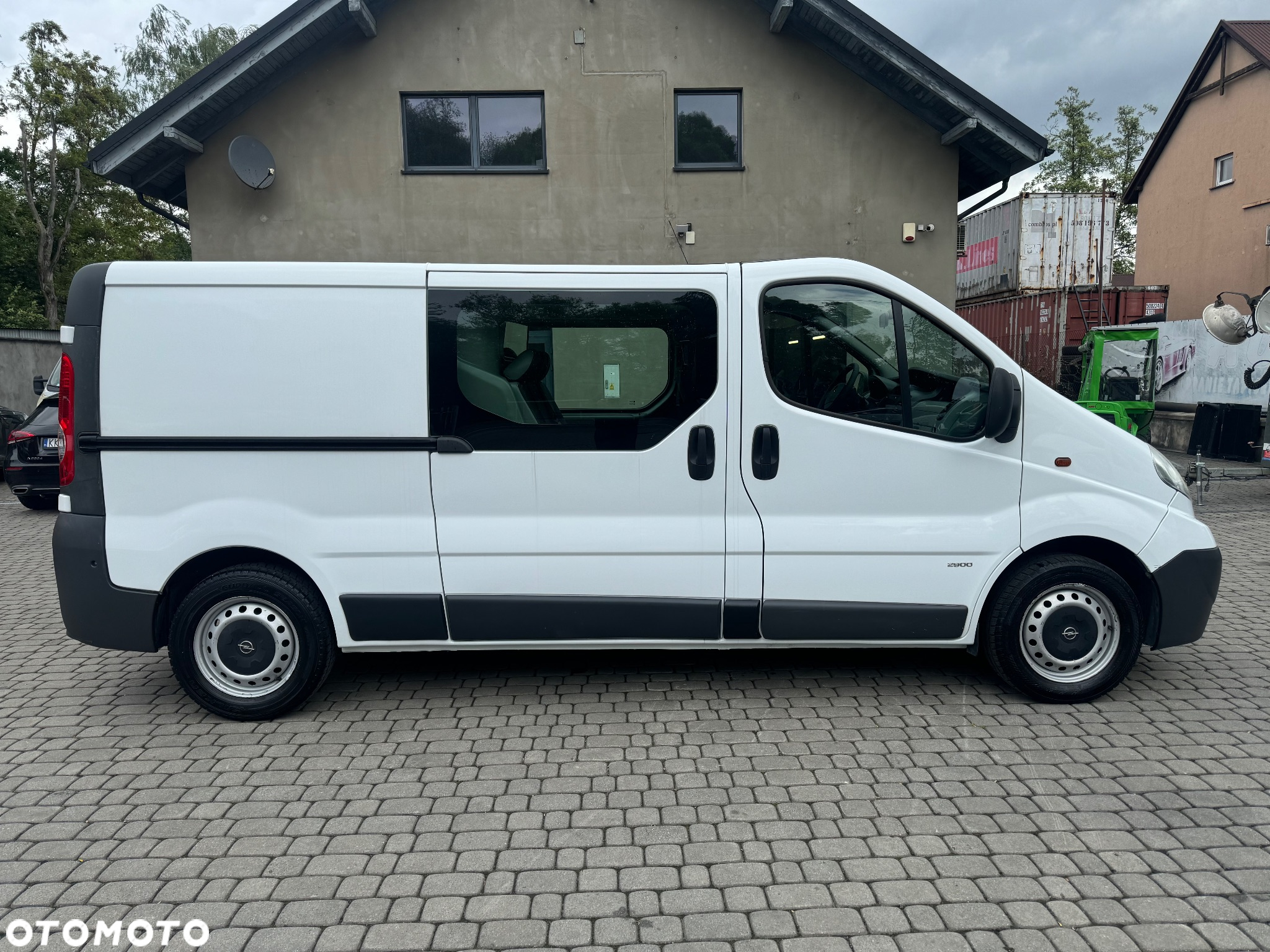 Opel Vivaro - 4
