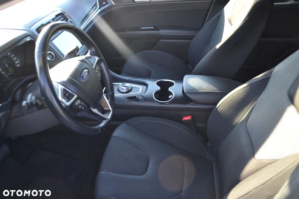 Ford Mondeo - 15