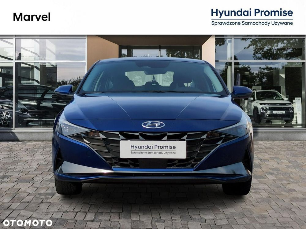 Hyundai Elantra - 9