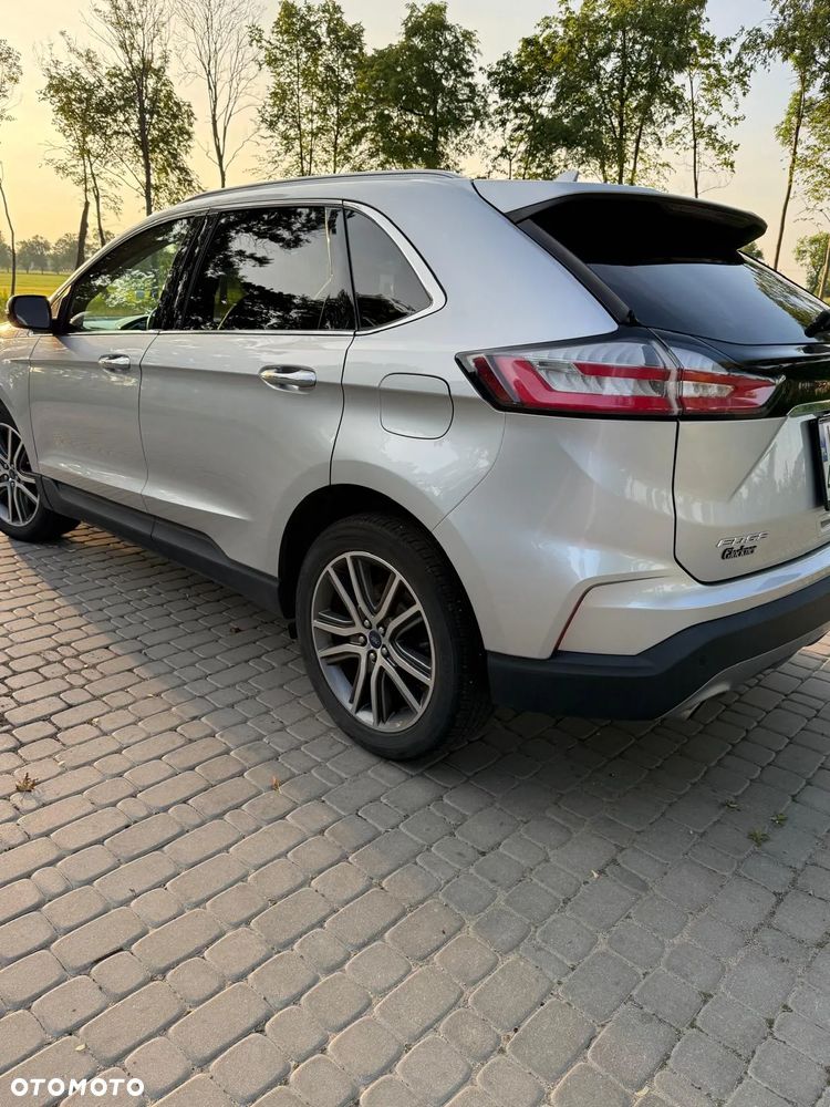 Ford Edge - 2