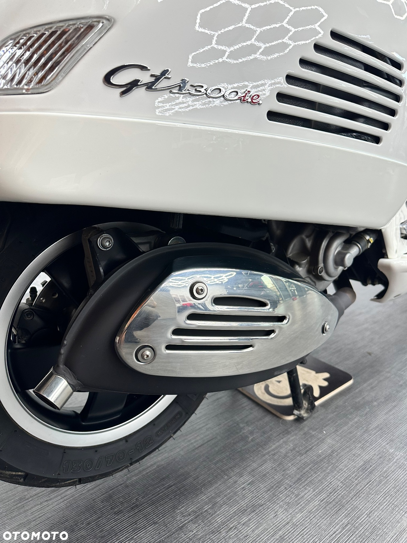 Vespa GTS - 10