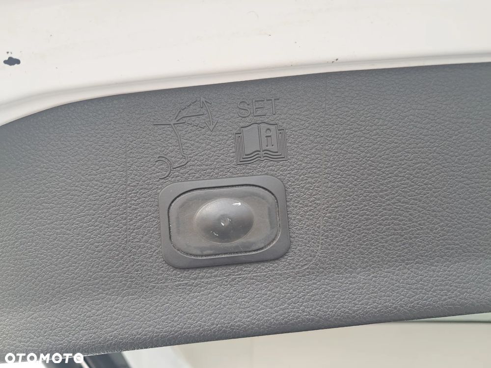 Ford Kuga 1.5 EcoBoost FWD Edition ASS MMT6 - 29
