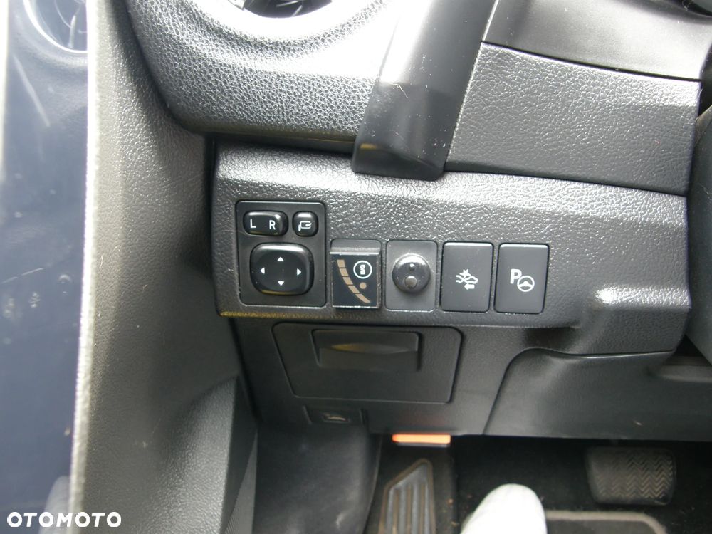 Toyota Auris - 17
