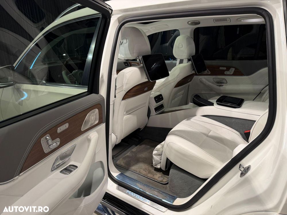 Mercedes-Benz GLS Maybach - 19
