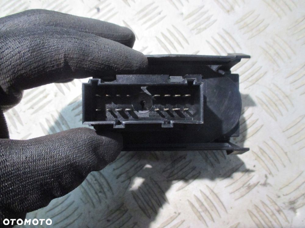 WŁACZNIK ŚWIATEL FORD C-MAX I 03- 3M5T13A024GA - 3