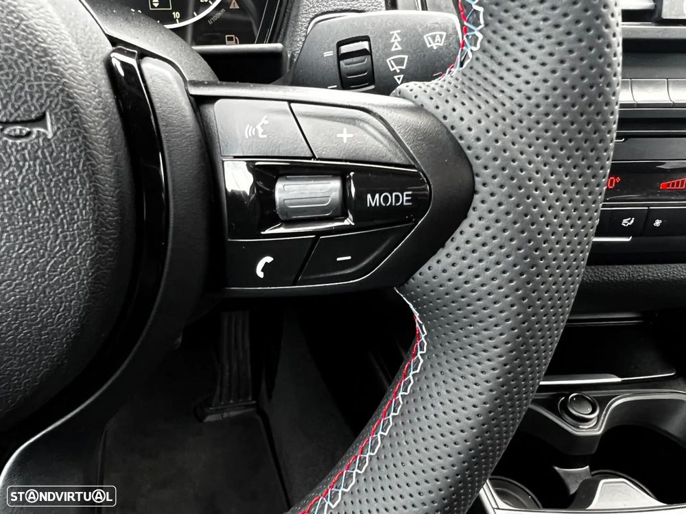 BMW 120 d Pack M - 16