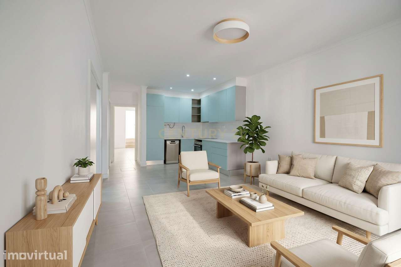 Prédio c/ 2 apartamentos (T1 e T2) com Pátio e Terraço - Centro Histór - Grande imagem: 2/61
