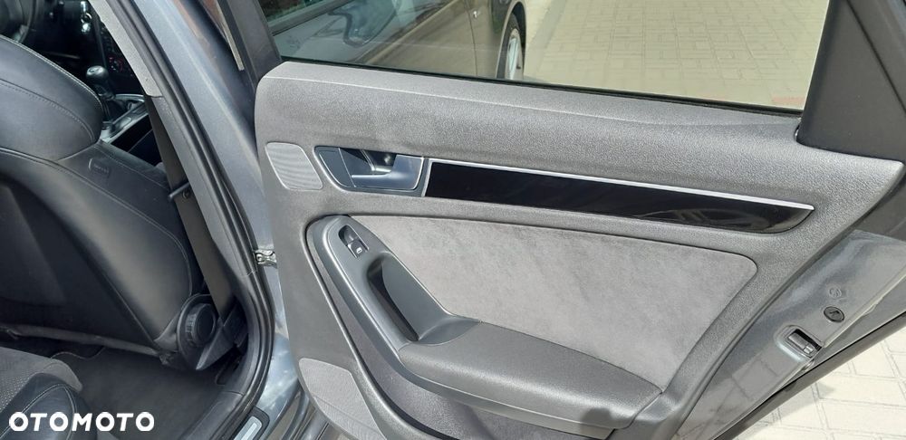 Audi A4 Avant - 37