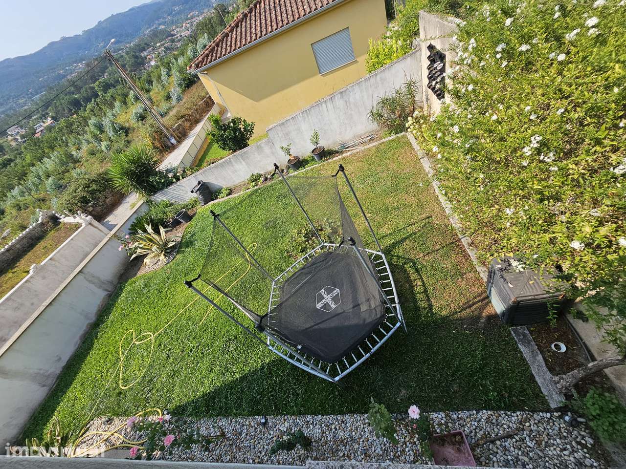 MORADIA T3+1 COM PISCINA | LANHAS – VILA VERDE - Grande imagem: 3/17