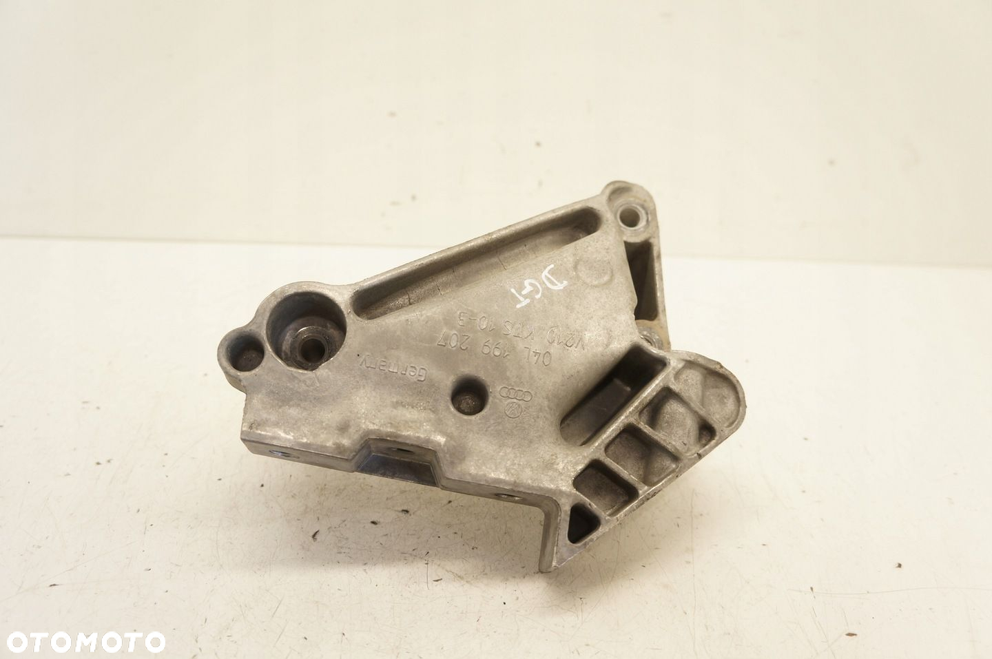 ŁAPA PODPORA SILNIKA VW GOLF SEAT LEON AUDI A3 1,6 TDI 04L199207 - 3