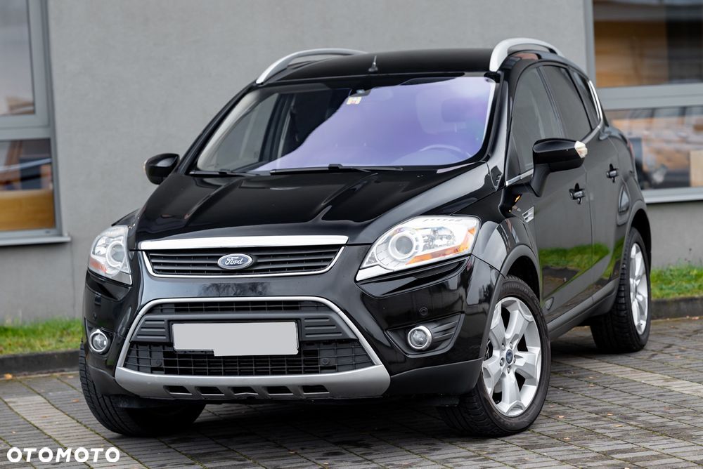 Ford Kuga 2.5 4x4 Titanium - 4